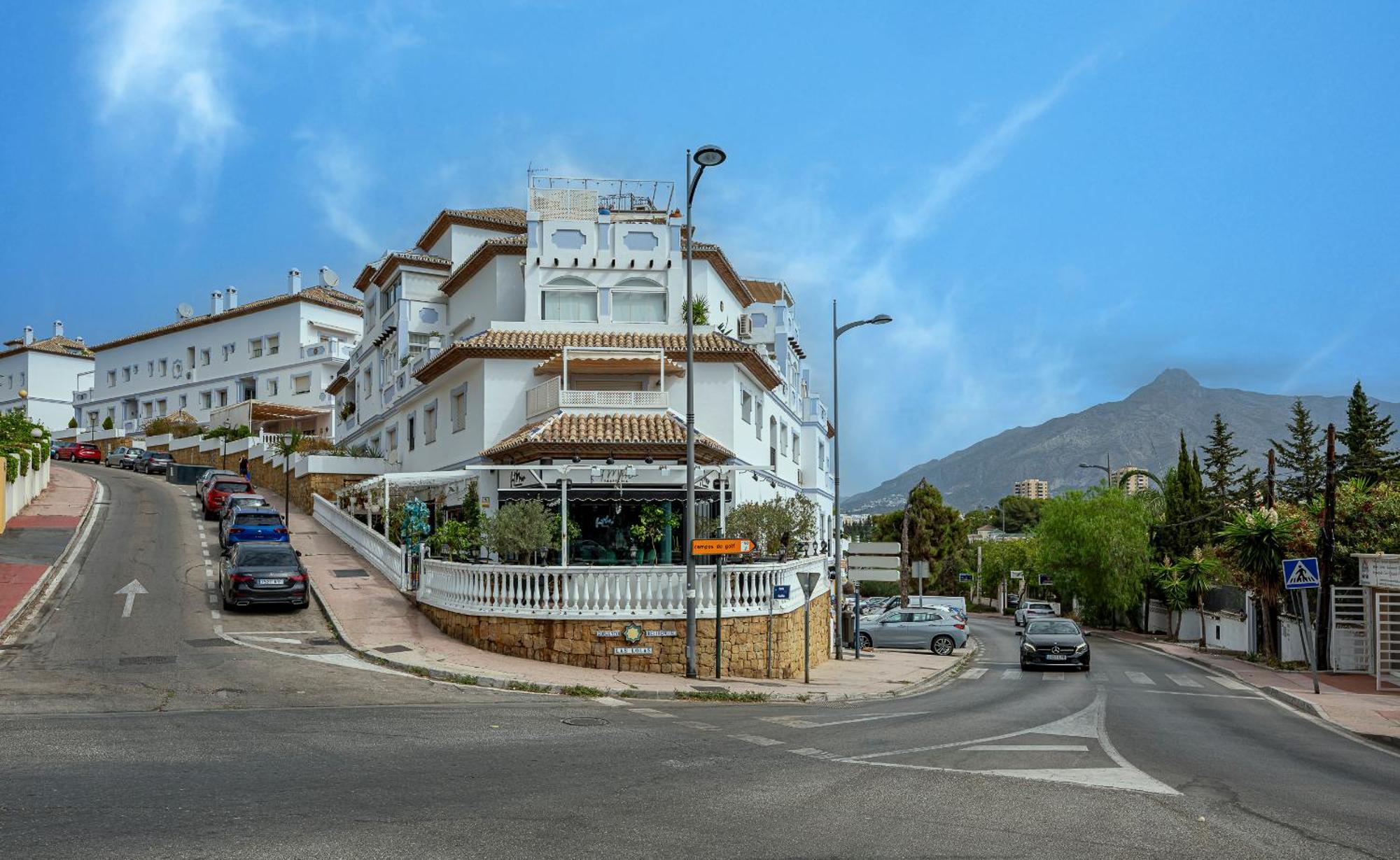 Recently Refurbished 2br Flat Pool In Puerto Banus Appartement